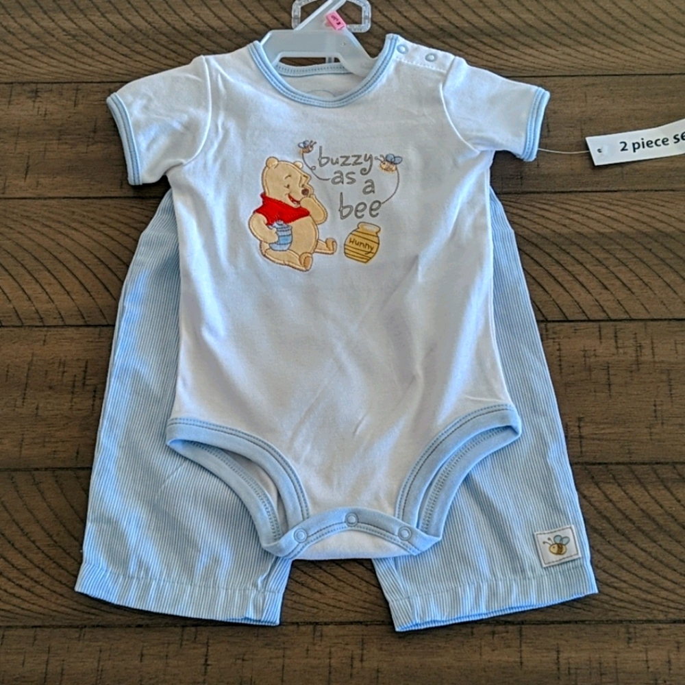 Disney Infant Winnie the Pooh 2 Piece Onesie